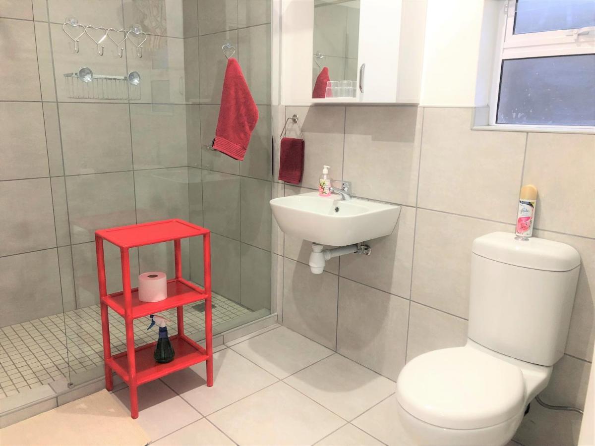 Baylight Accommodation 3 Selfcatering 1 Bedroom Apartment Sleeps 4 Mossel Bay Exterior foto